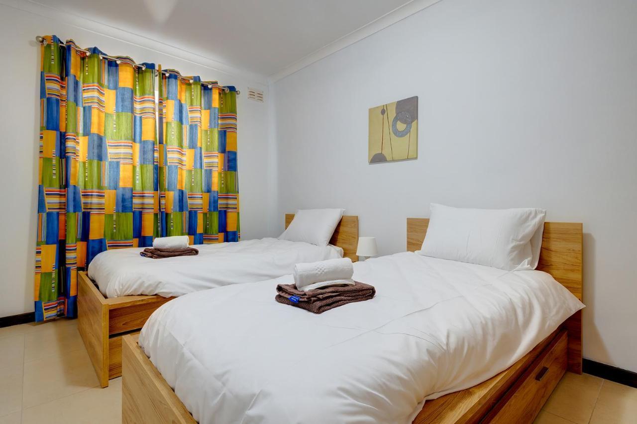 Modern 2 Bedroom Maisonette In Central Sliema Exterior photo