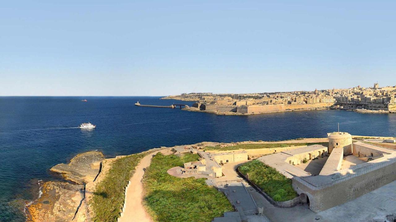Modern 2 Bedroom Maisonette In Central Sliema Exterior photo